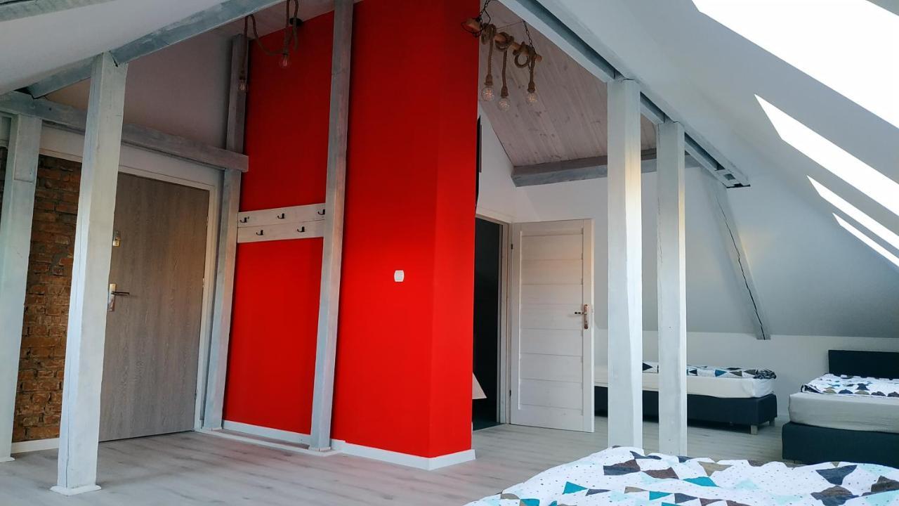 Apartament Witkacego Czerwony Slupsk Exterior photo